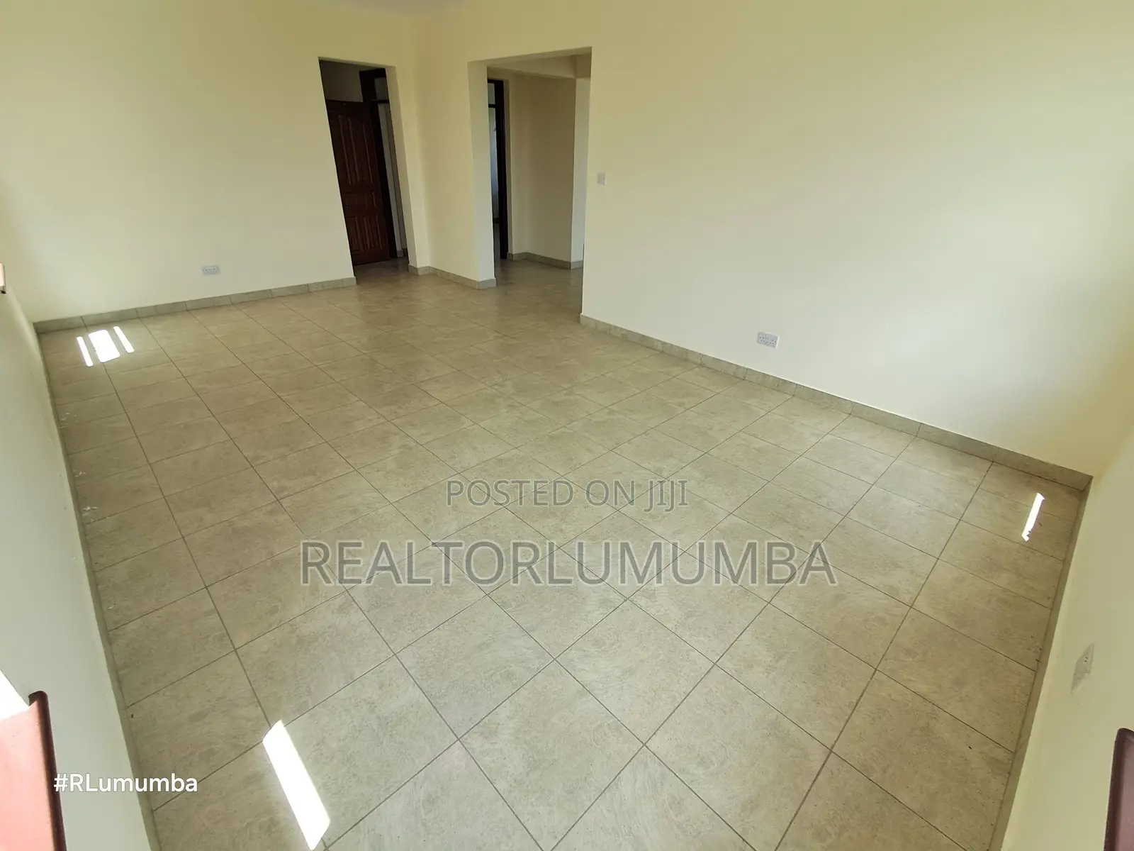 5bdrm Maisonette in Viraj Area for rent