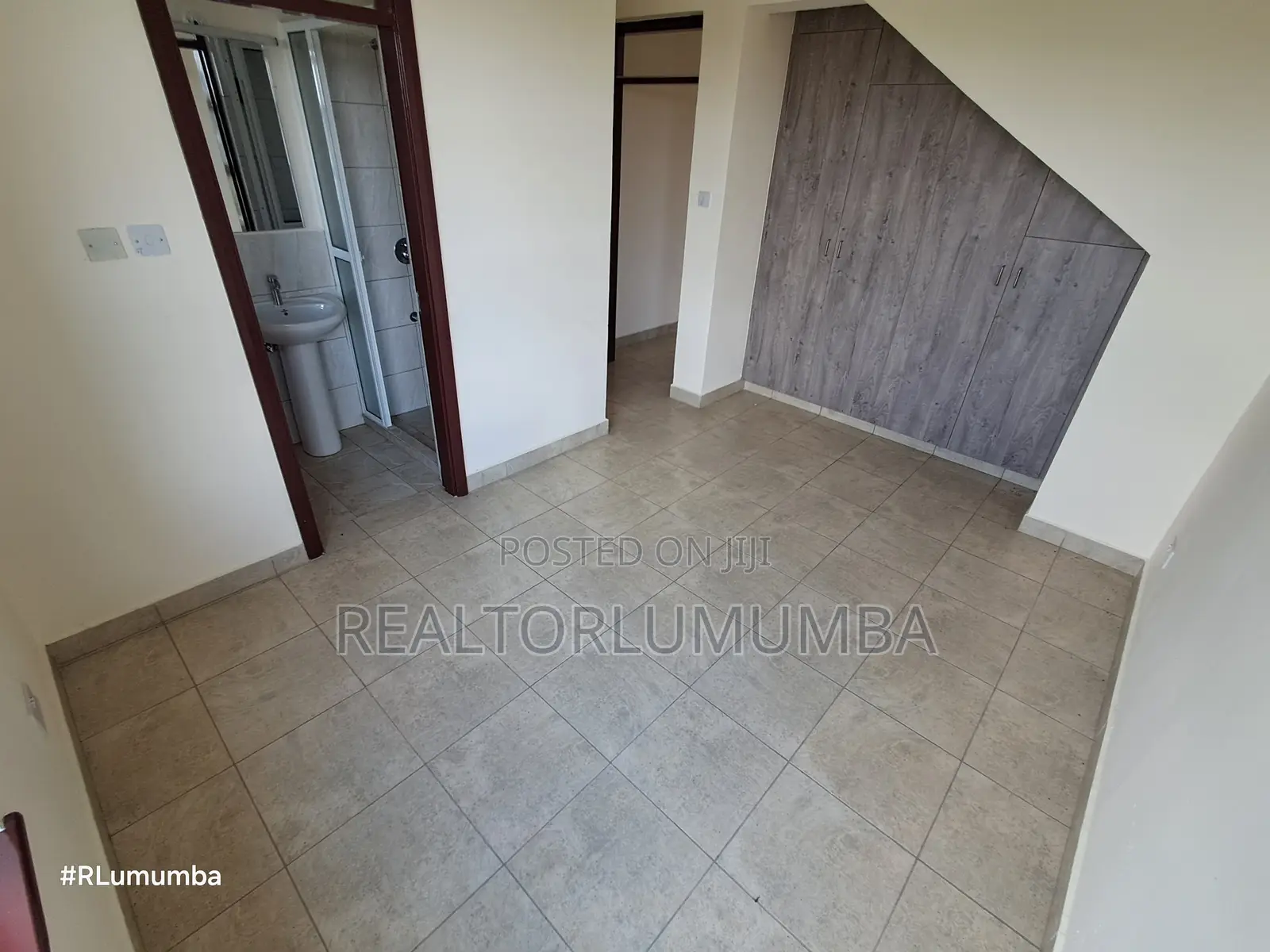 5bdrm Maisonette in Viraj Area for rent