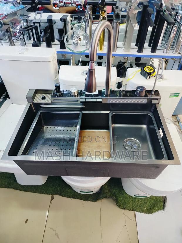 High Quality Heavy Gauge Kitchen Sink - main view