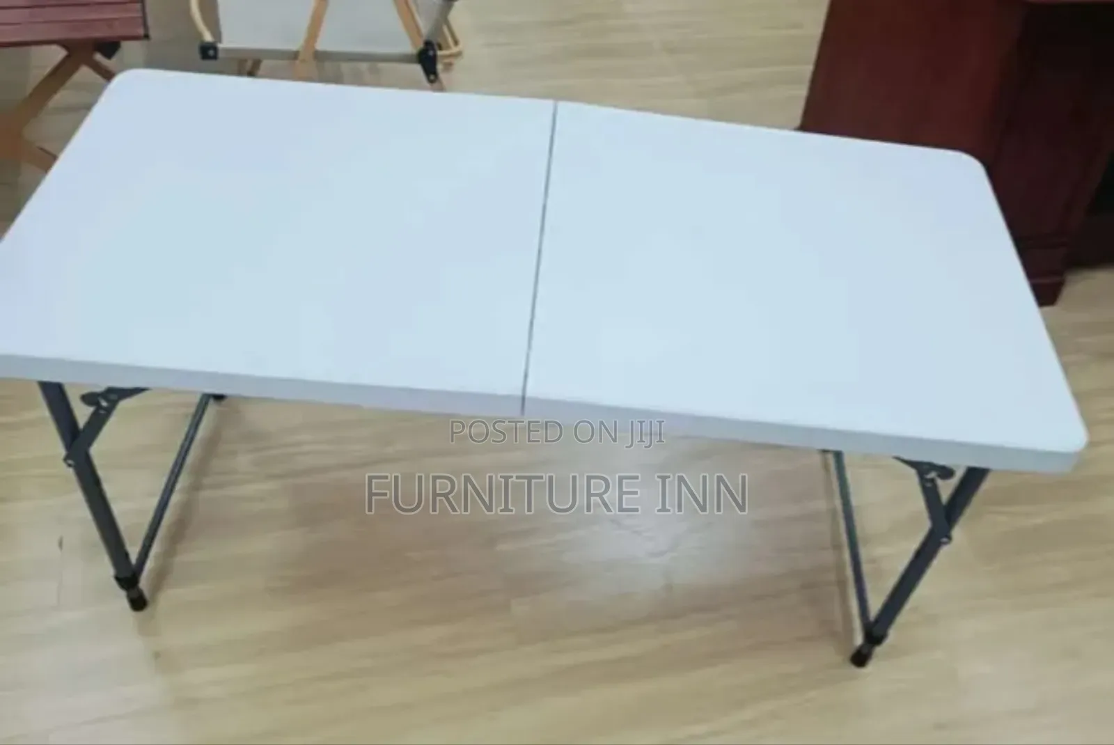 Contemporary Foldable Restaurant Table