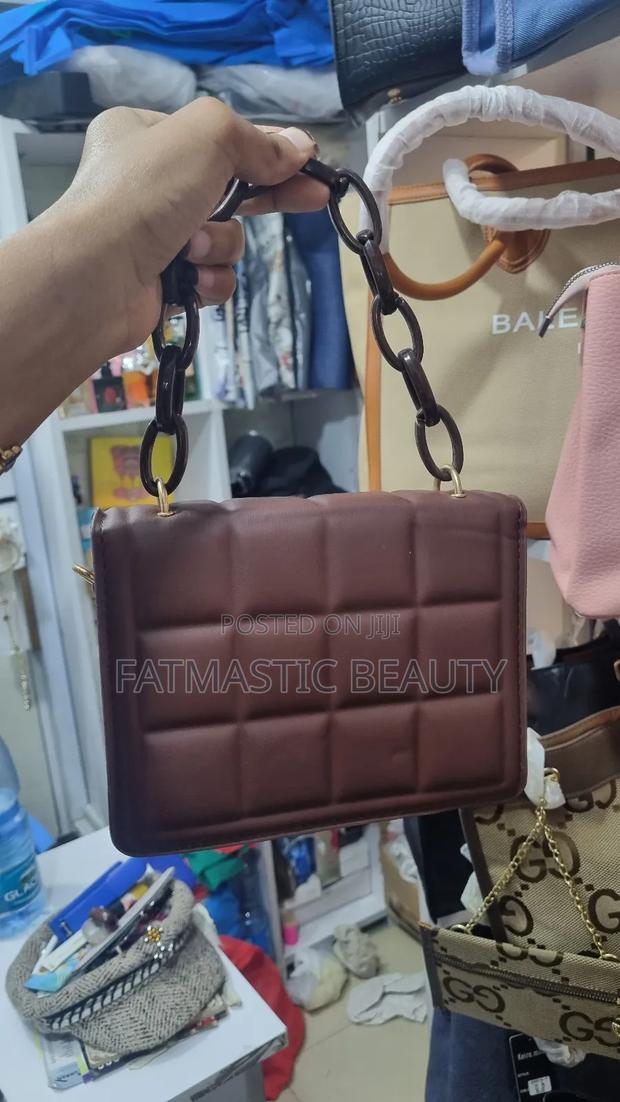 Puffy Slingbags - thumbnail 3