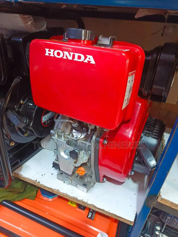 Honda Diesel Engine 10hp - main view