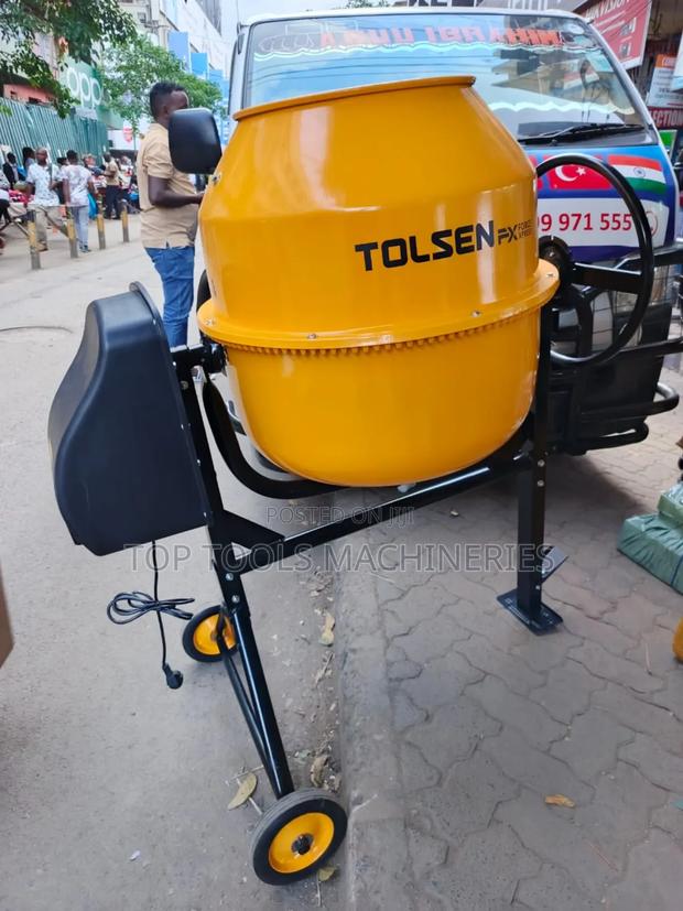 Tolsen 200L Concrete Mixer - main view