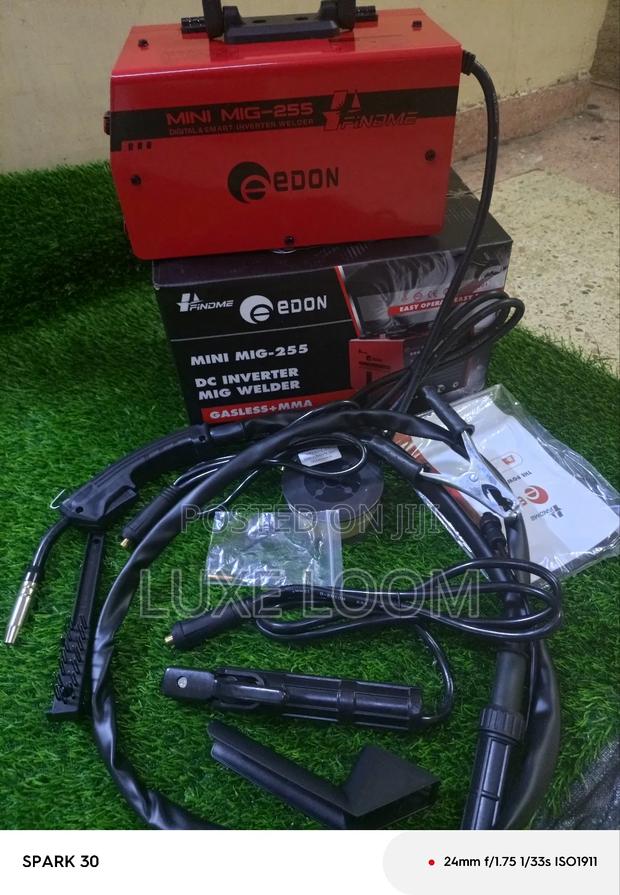 250amps Mig Welder Gasless Might Welder Edon