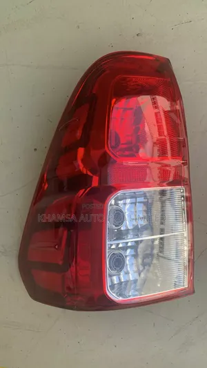 Toyota Hilux Revo Tail Lamp
