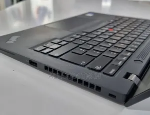 Laptop Lenovo Thinkpad T14s Gen 2 16GB Intel Core I7 SSD 512GB