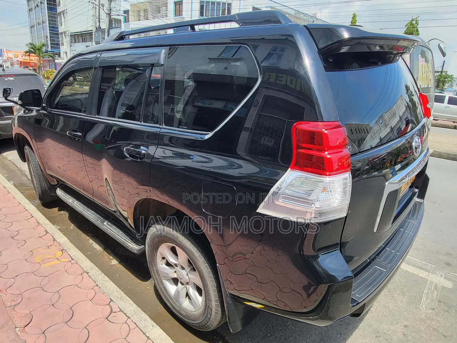 Toyota Land Cruiser Prado 2012 Black