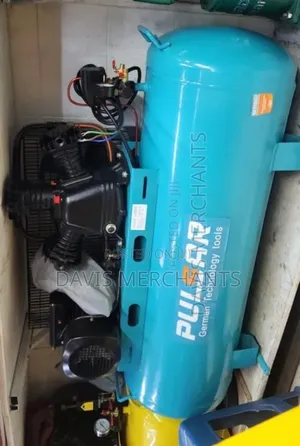 200L Air Compressor With 3 Pistons