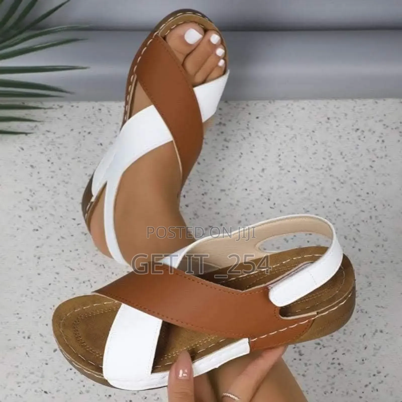 Colorful Wamathe Open WEDGE
