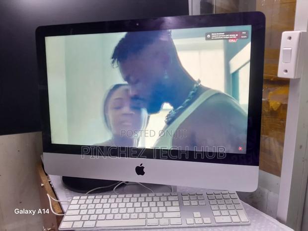 Desktop Computer Apple iMac 8GB Intel Core I5 SSD 512GB - thumbnail 3