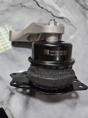 Polo Engine Mount