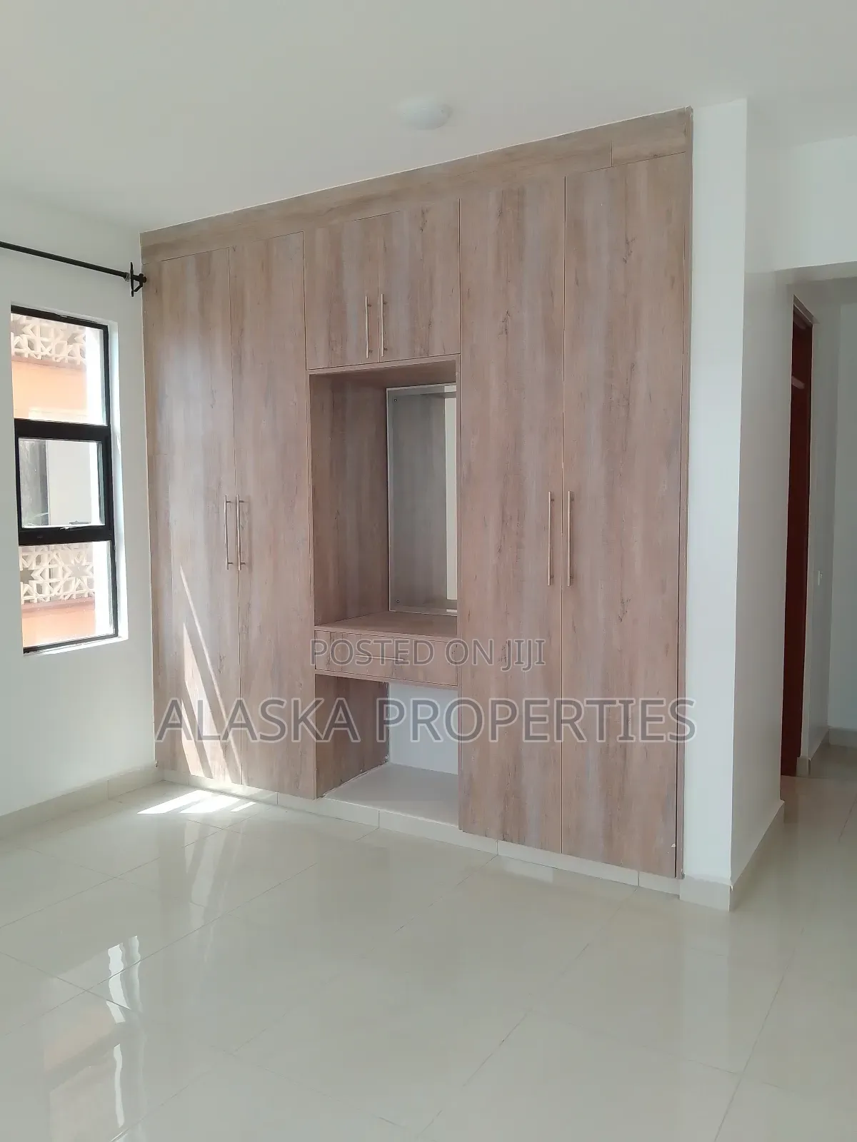 3bdrm Penthouse in Nyali Estate for rent