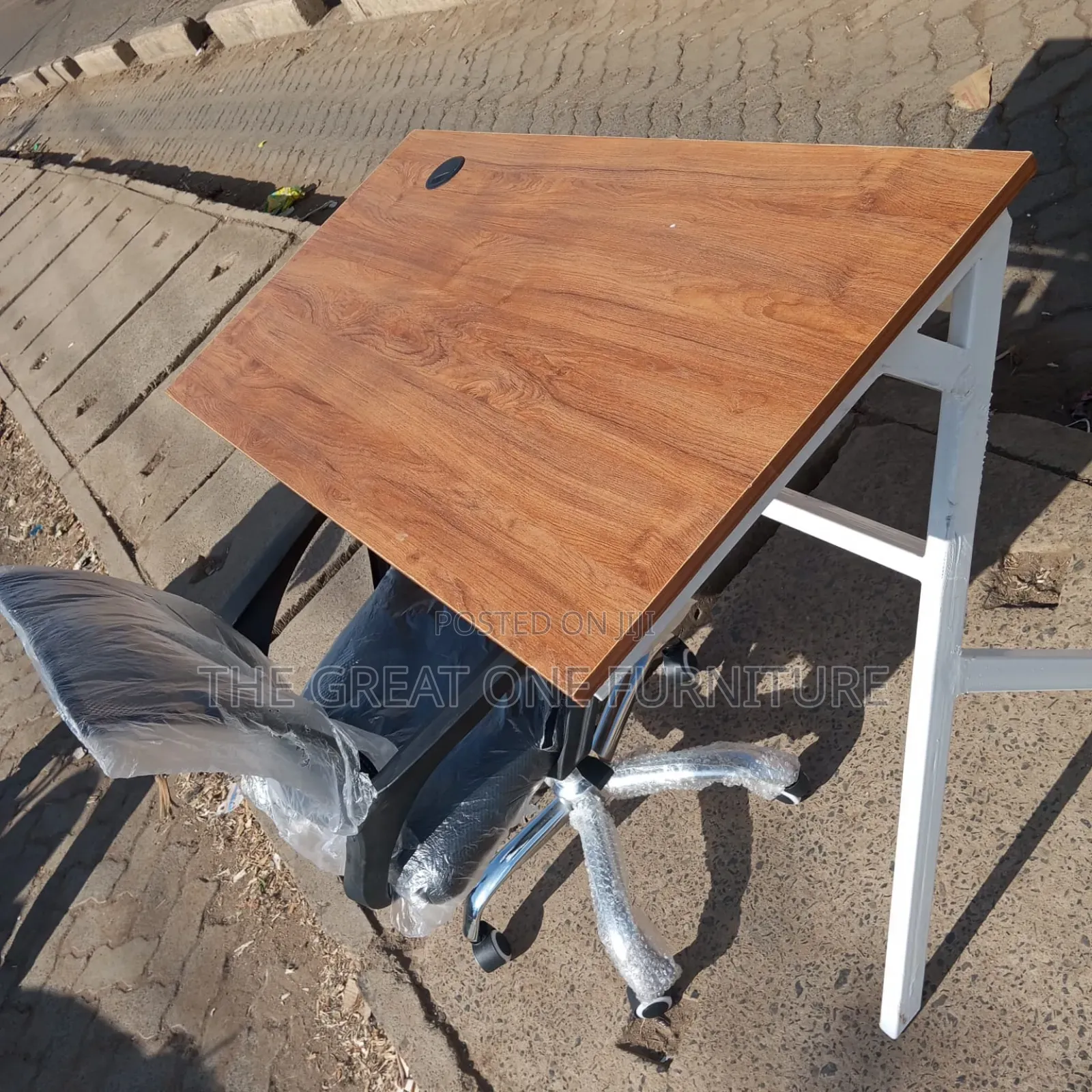 Office Desk/Study Table and Chair