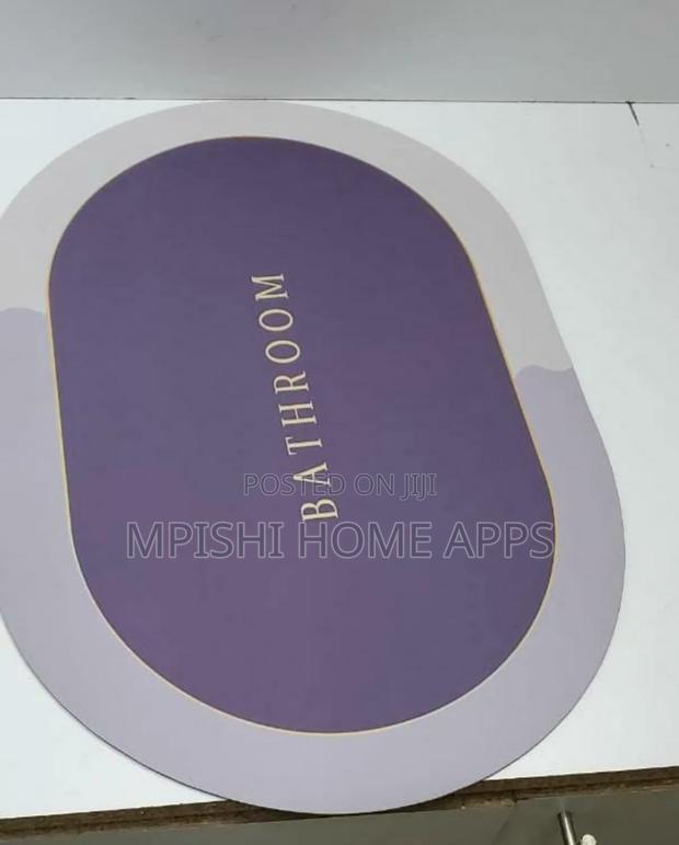 Ant- Slip Rubber Bathroom Mat - thumbnail 4