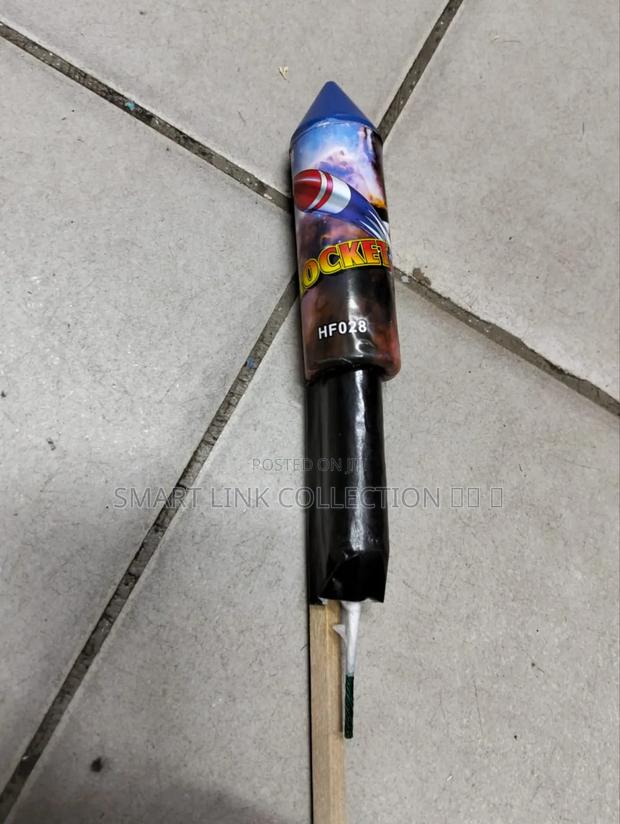 Rocket Fireworks - thumbnail 3