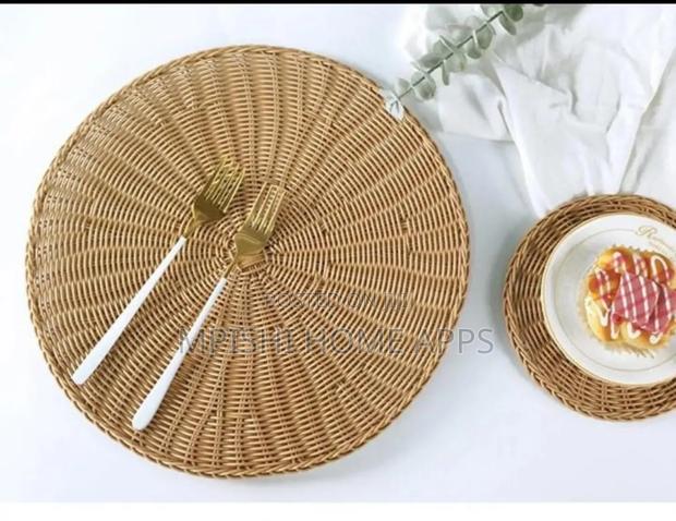 6pcs Rattan Table Mat