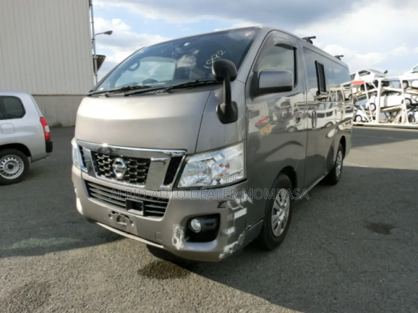 Nissan Caravan (Urvan) 2018 Grey