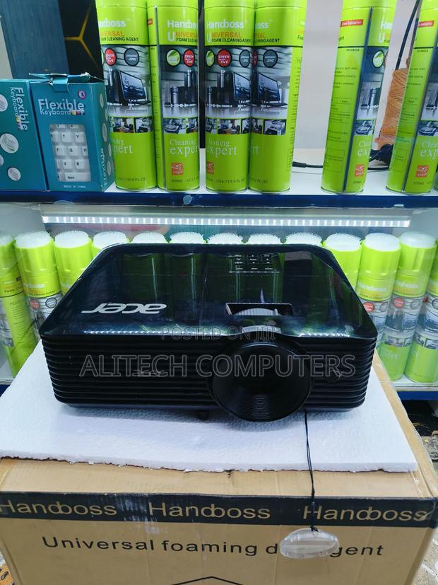 Acer 118H Projector - thumbnail 9