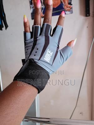 Training Work Out Gym Gloves - thumbnail 2