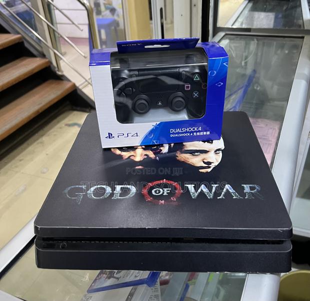 6 Months Old Sony Ps4 Slim - thumbnail 3