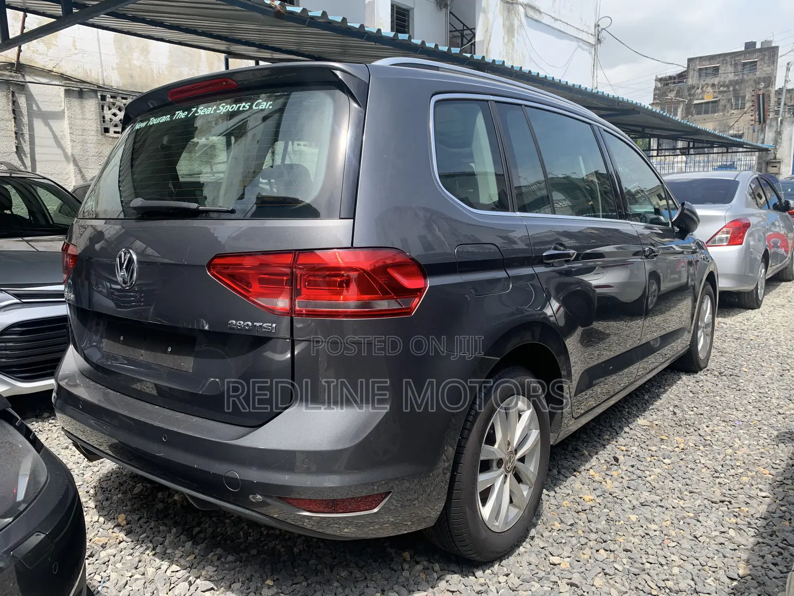 Volkswagen Touran 2017 Gray