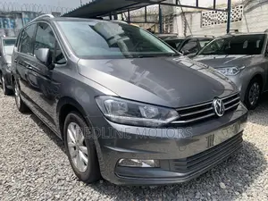 Volkswagen Touran 2017 Gray