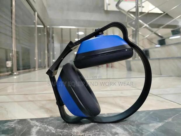 JSP Noise Cancelling Ear Muffs - main view