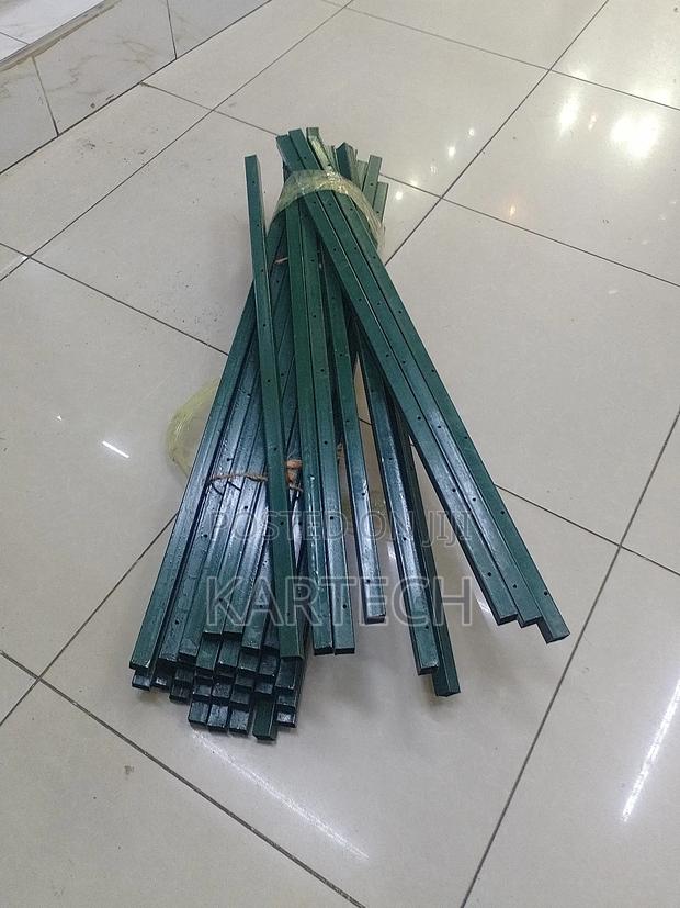 Electric Fence Galvanized High Tensile Wire Strainer Post