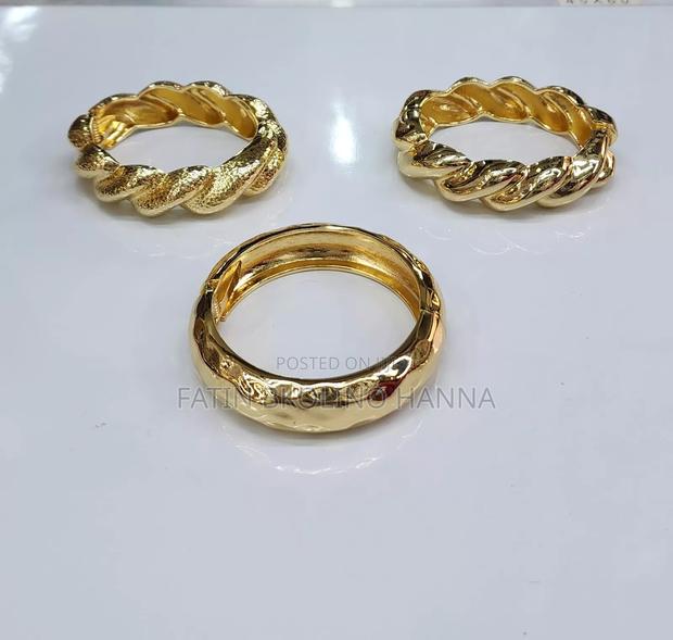 Chunky Bangles Each - thumbnail 2