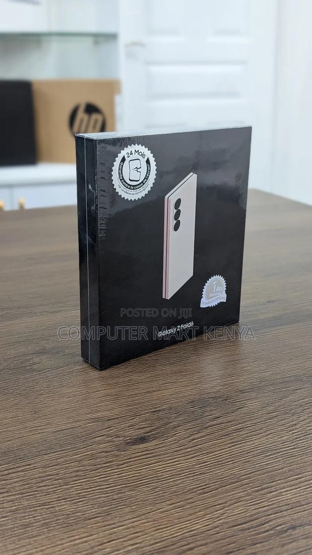 New Samsung Galaxy Z Fold6 512 GB Pink - thumbnail 2