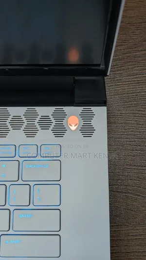 Laptop Alienware Area-51m 16GB Intel Core I7 SSD 512GB