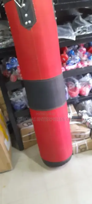 30kg Weight 1.5m Long Commercial Boxing Punching Bag