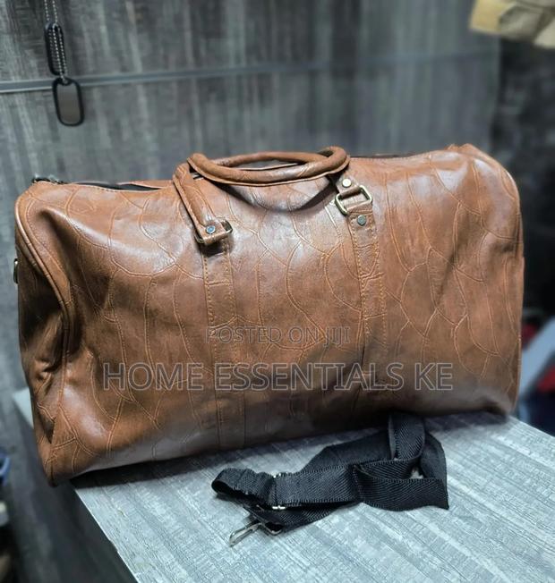 High Quality Leather Duffle Bag/Travel Bag - thumbnail 3