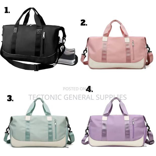 *Quality Travel/ Gym Bag* - main view