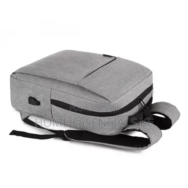 *Laptop Bag With External Usb Socks - thumbnail 2