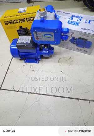 Usk Water Pump With Pump Controller