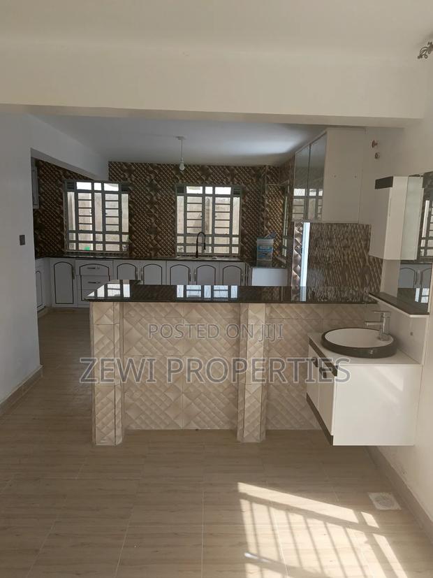 5bdrm Mansion in Kitengela for sale - thumbnail 6