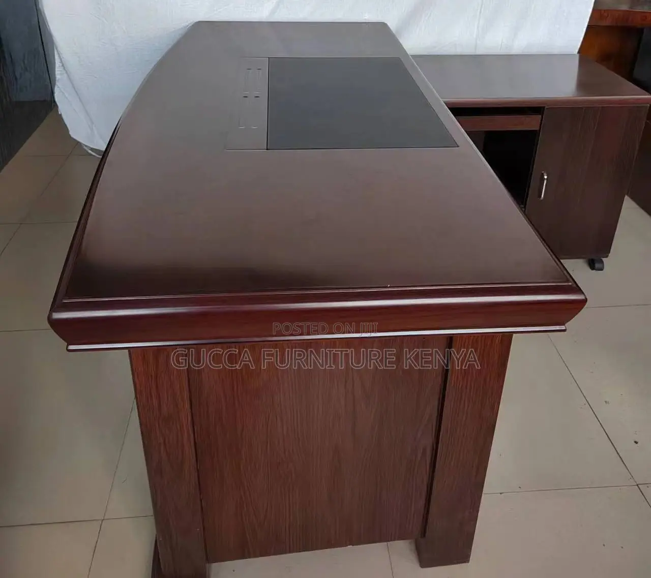 Office Tables:1600mm Executive Wooden Reception Boss Desk