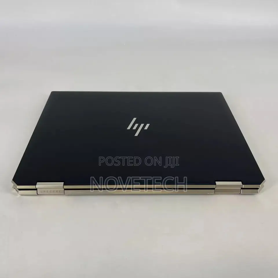 New Laptop HP Spectre X360 8GB Intel Core I5 SSD 512GB