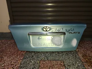 Toyota Platz Tailgate/Boot