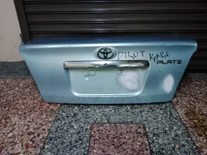 Toyota Platz Tailgate/Boot