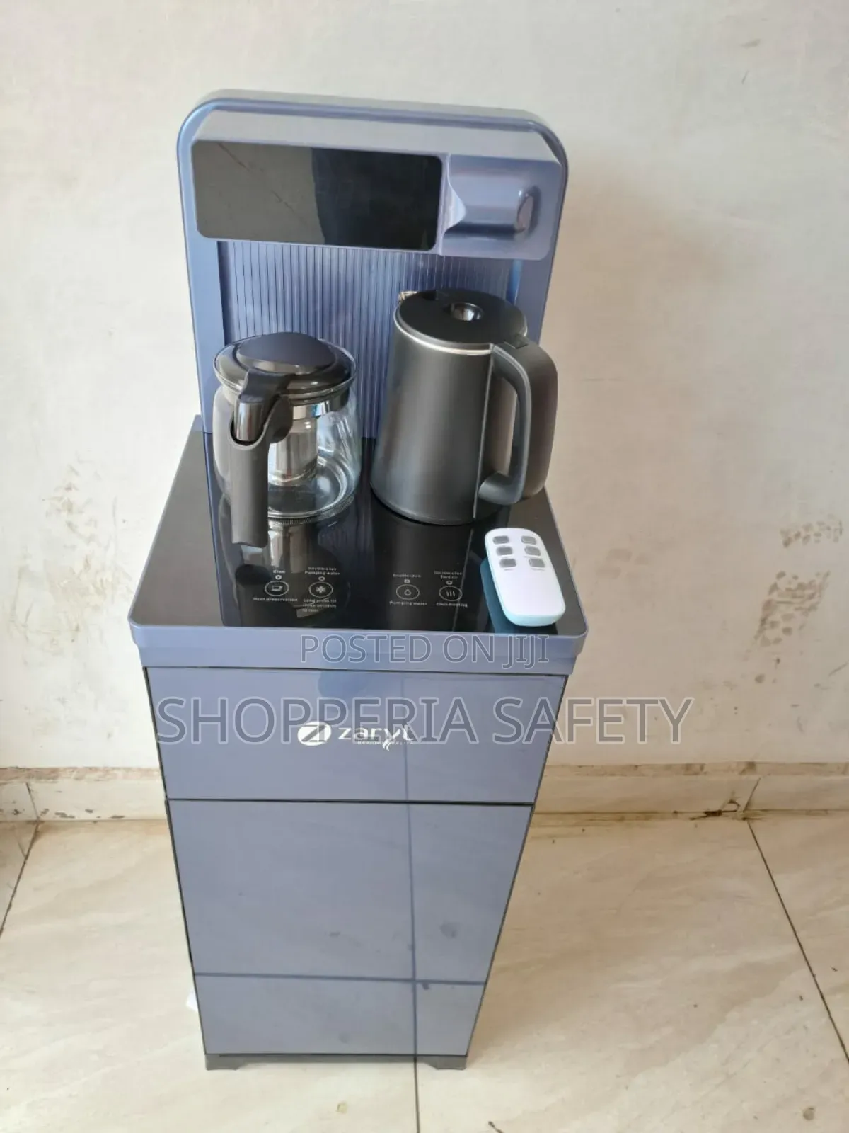 Zaryt A1c Hot and Cold Bottom Load Dispenser