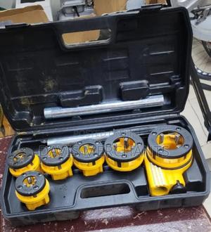 9pcs Pipe Threading Set 1/4" 3/8", 1/2" , 3/4" 1",11⁄4". - thumbnail 2