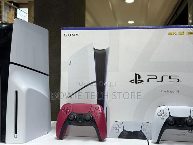 Ps5 Slim Used Two Pads