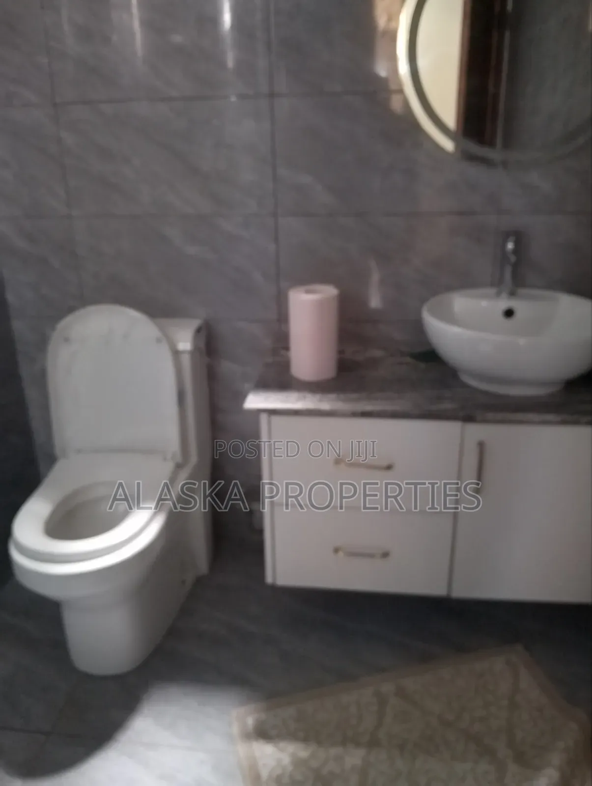 3bdrm Apartment in Beach Road Estate, Nyali for sale