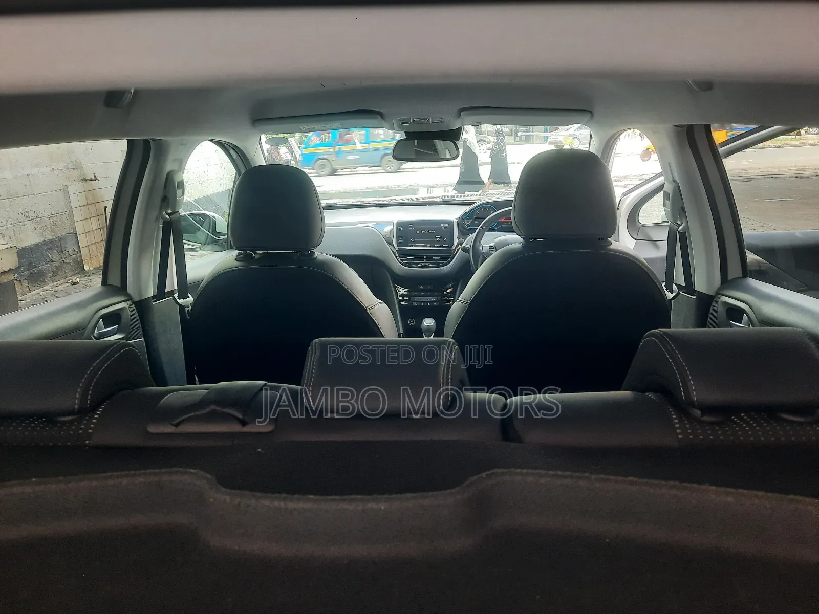 Peugeot 2008 1.2 PureTech (110 Hp) 2018 White