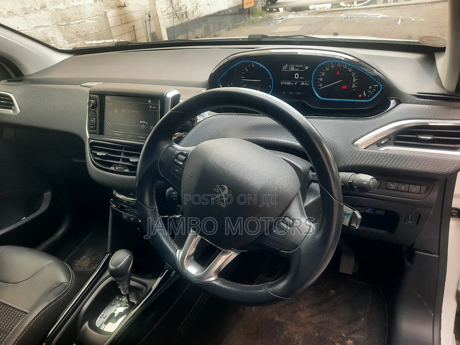 Peugeot 2008 1.2 PureTech (110 Hp) 2018 White