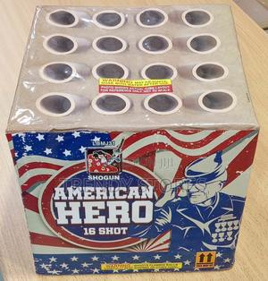 American Hero 16 Shot Fireworks - thumbnail 2