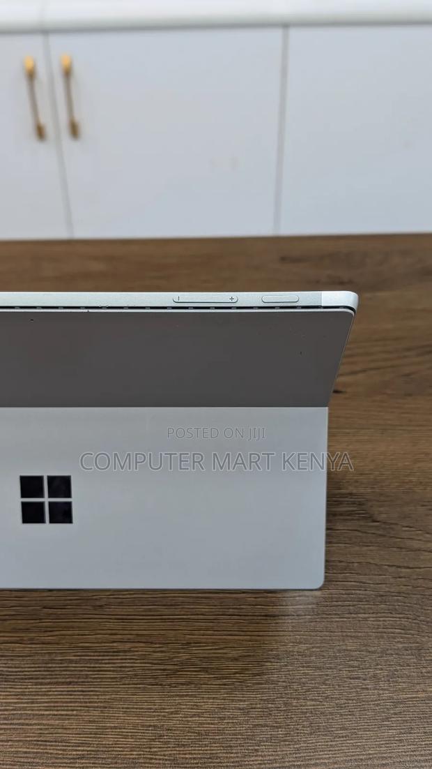 Laptop Microsoft Surface Pro 7 8GB Intel Core I5 SSD 128GB - thumbnail 6