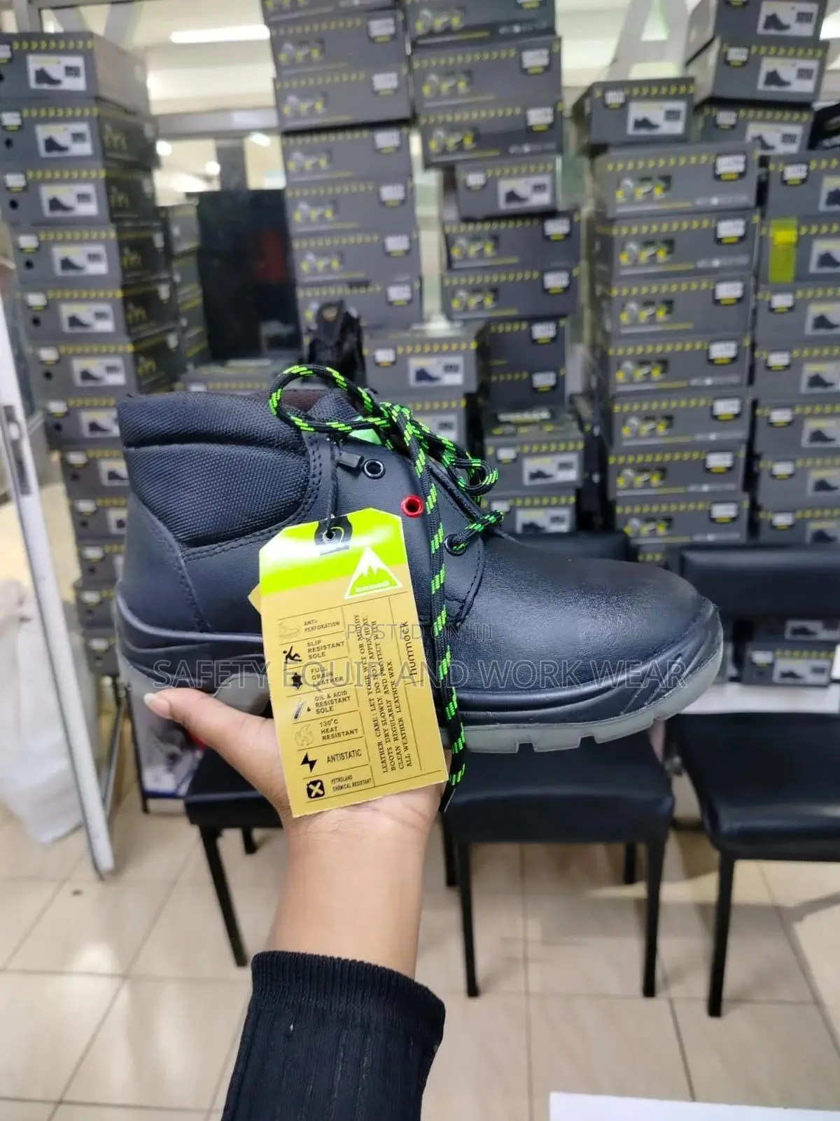 Hummock Safety Boots At Friendly Prices